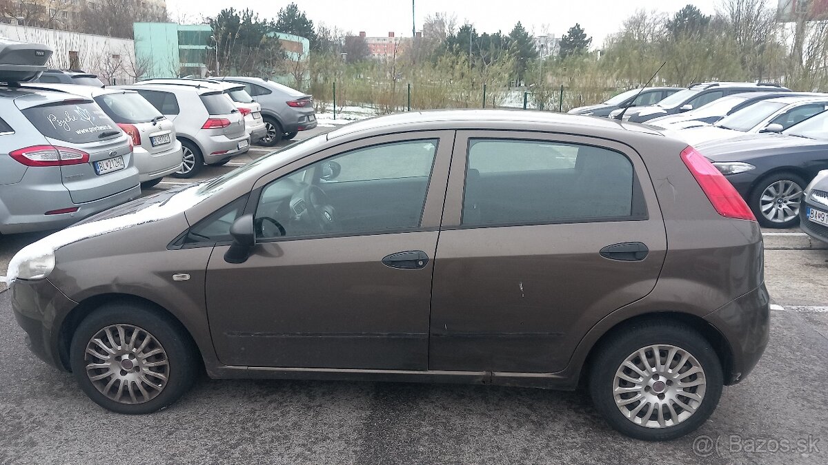 Predám Fiat punto 1.3jet 2009 - 6