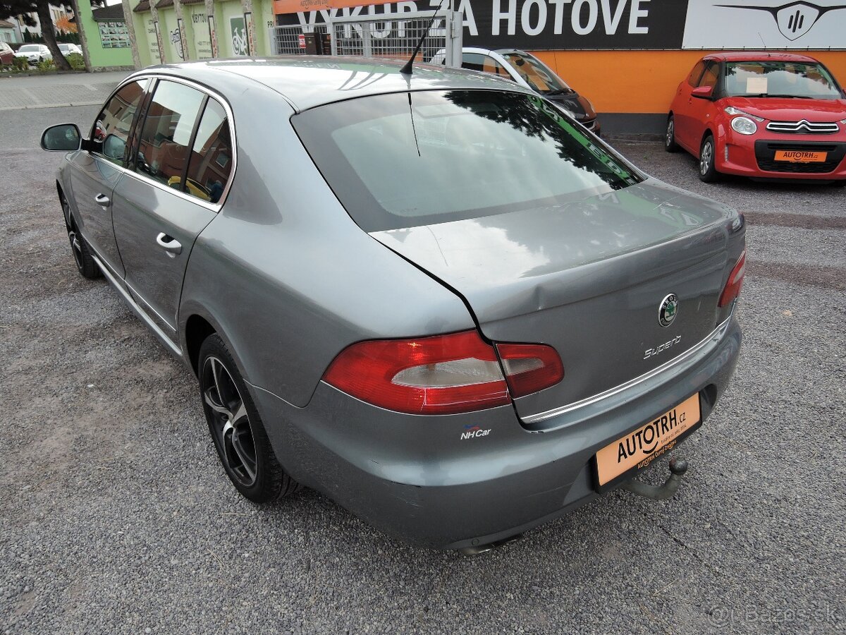 Škoda Superb, 2,0 TDi 125kW ČR Elegance 2009 - 6