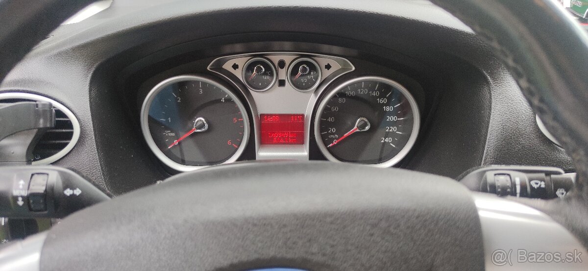 Ford FOCUS Combi 1.8TDCI 147 tis. orig. - 6