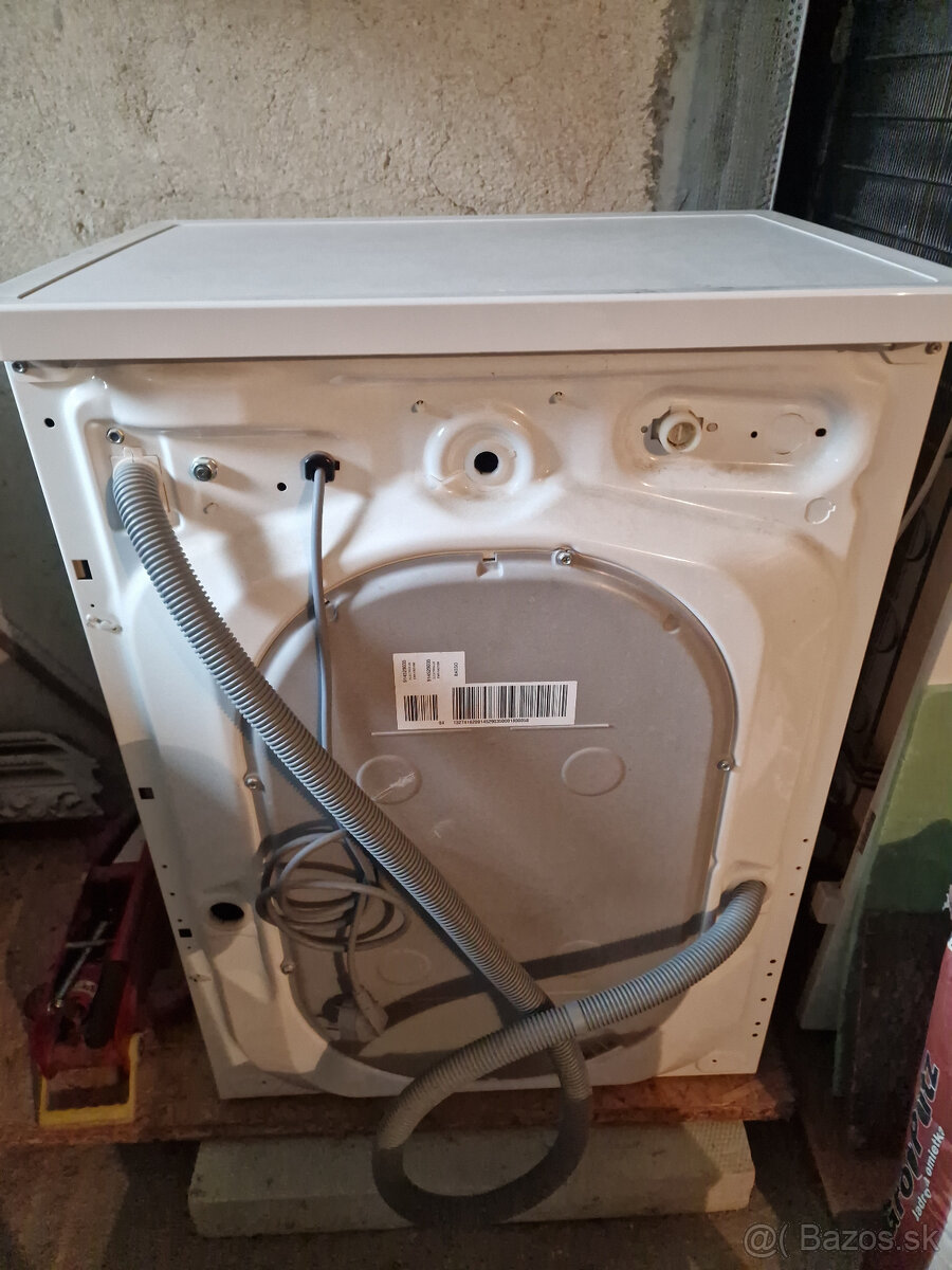 Práčka elektrolux - 6