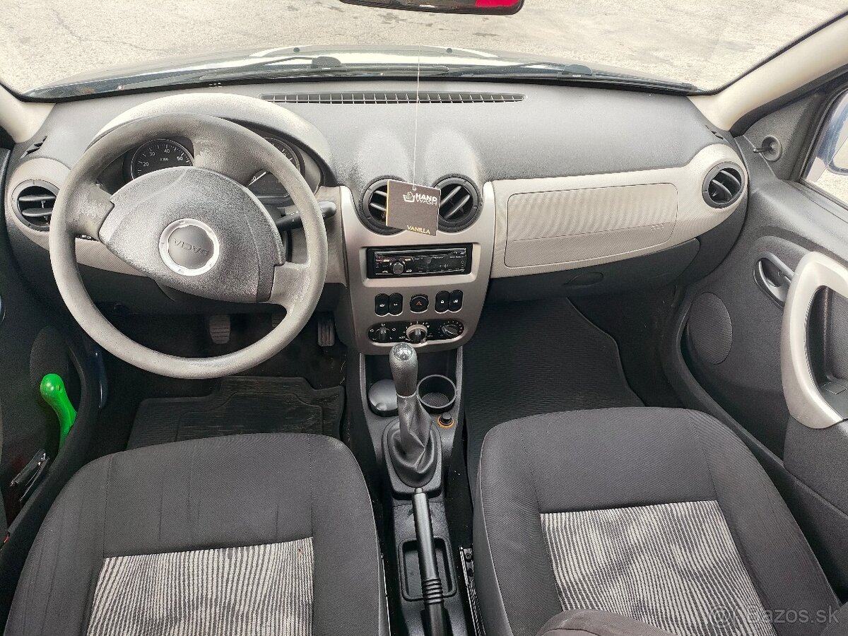 Dacia Sandero - 6