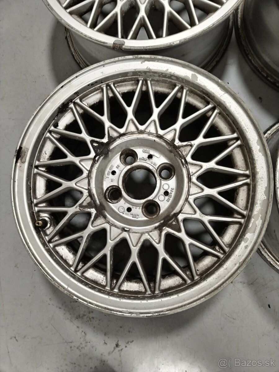 4x100 styling 5 r15 - 6
