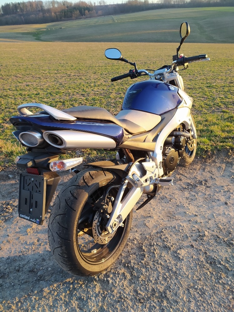 Suzuki GSX-R 600 - 6