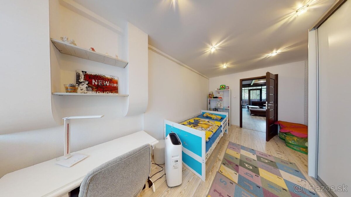 Predám luxusný štvorizbový byt - 6