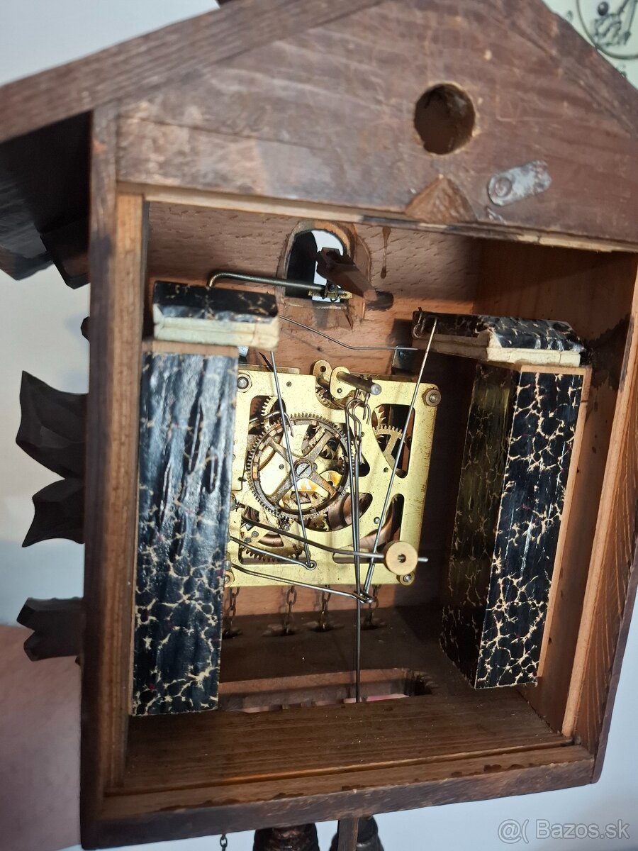 Predám funkčné staré kukučkové hodiny celková výška 45cm 150 - 6