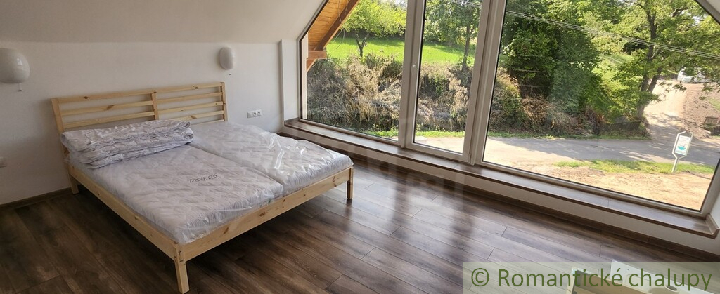 Moderná rekreačná novostavba vo vidieckom štýle - 6