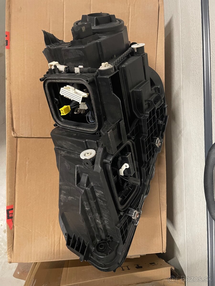 Svelá Mercedes benz GLE - 6