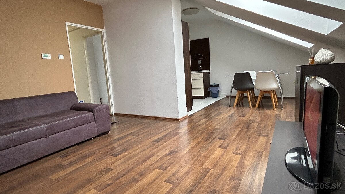 Prenájom 2i byt v centre Trnavy - 6