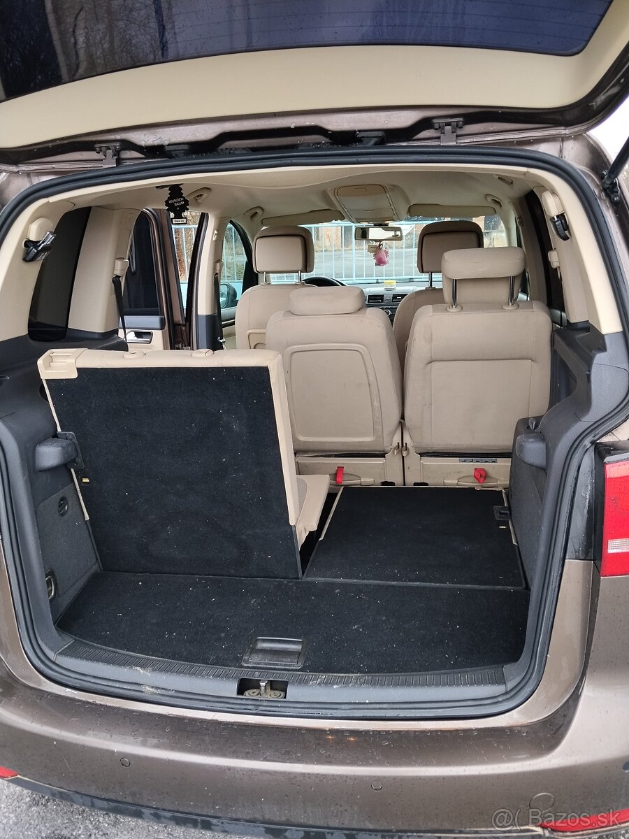 Volkswagen Touran 2.0tdi 103kw - 6