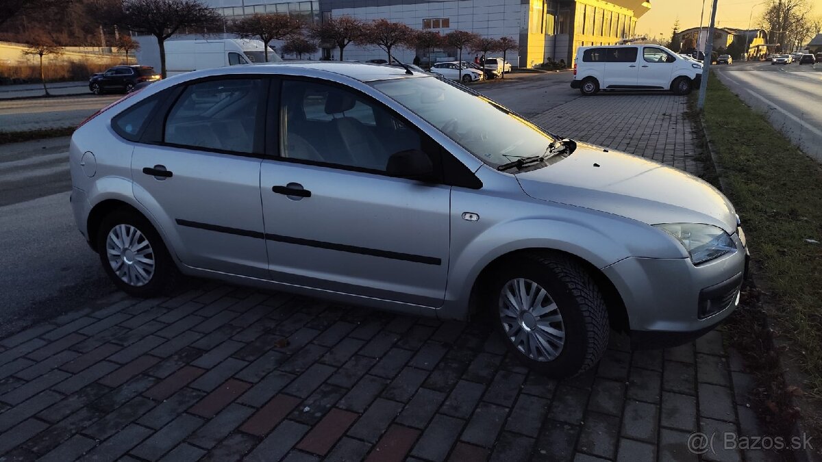 Ford Focus 1.6, r.v. 2006 - 6