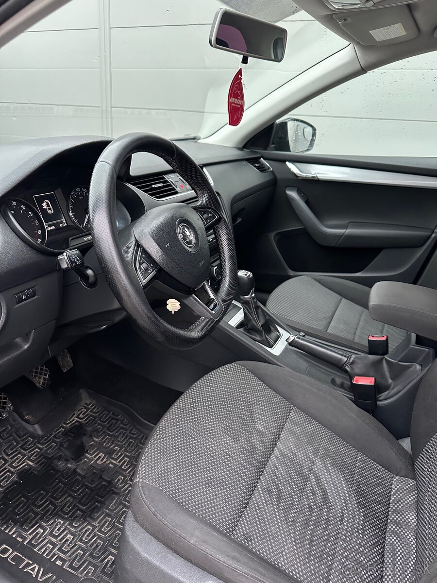 Škoda Octavia 3, 2.0 TDI, 110 kW - 6
