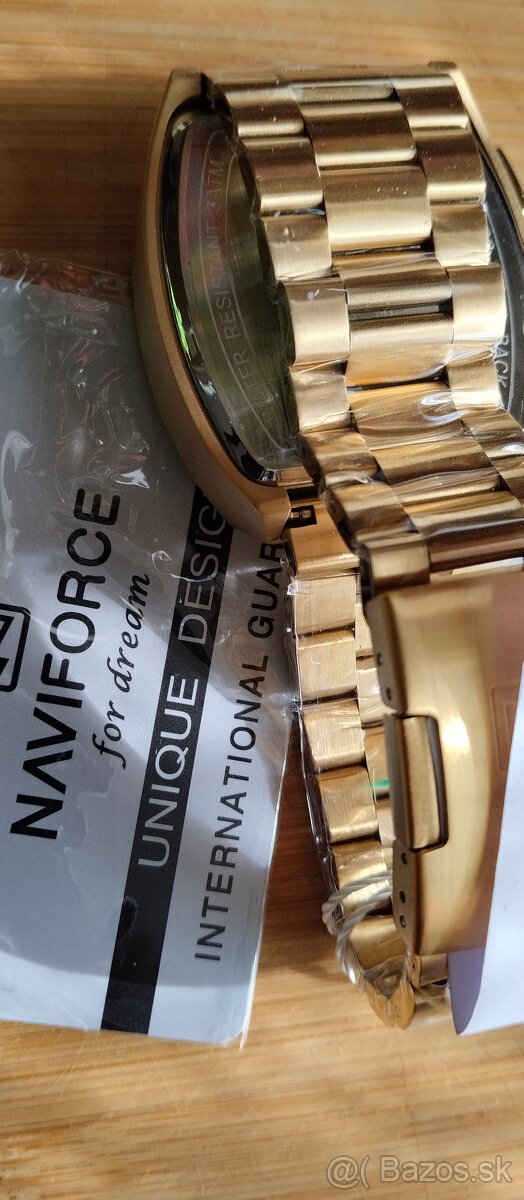 nejnovější model hodinek NAVIFORCE CHRONOGRAF GOLD - 6