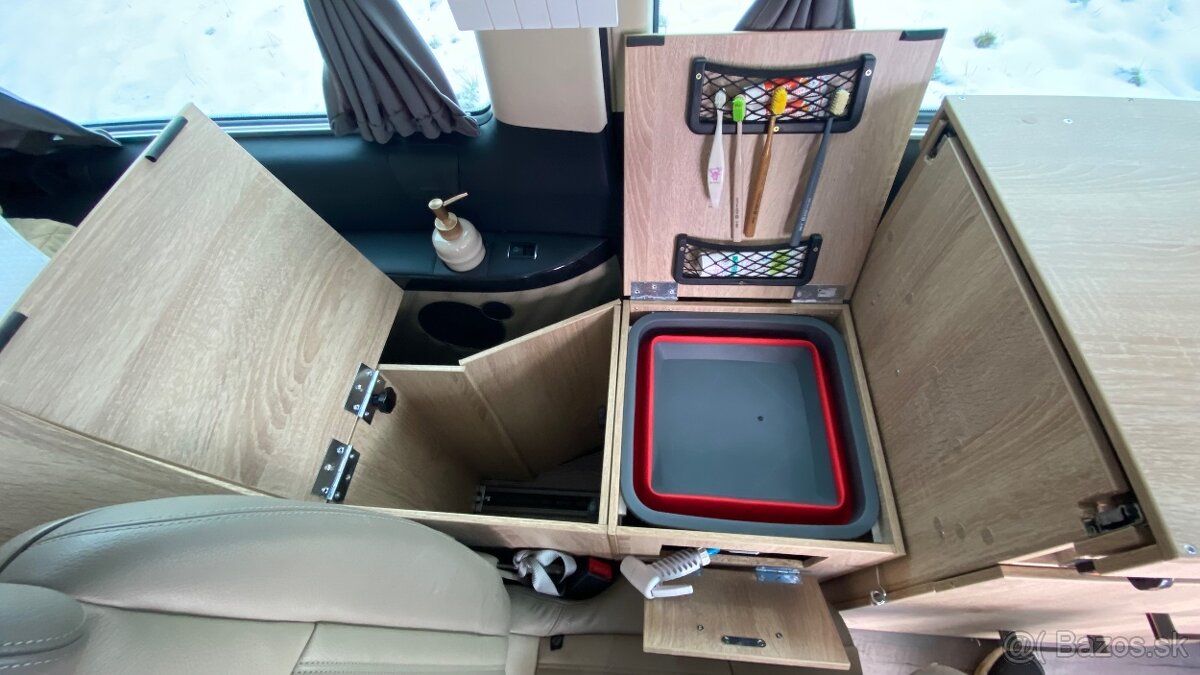 Mercedes Viano campervan - 6