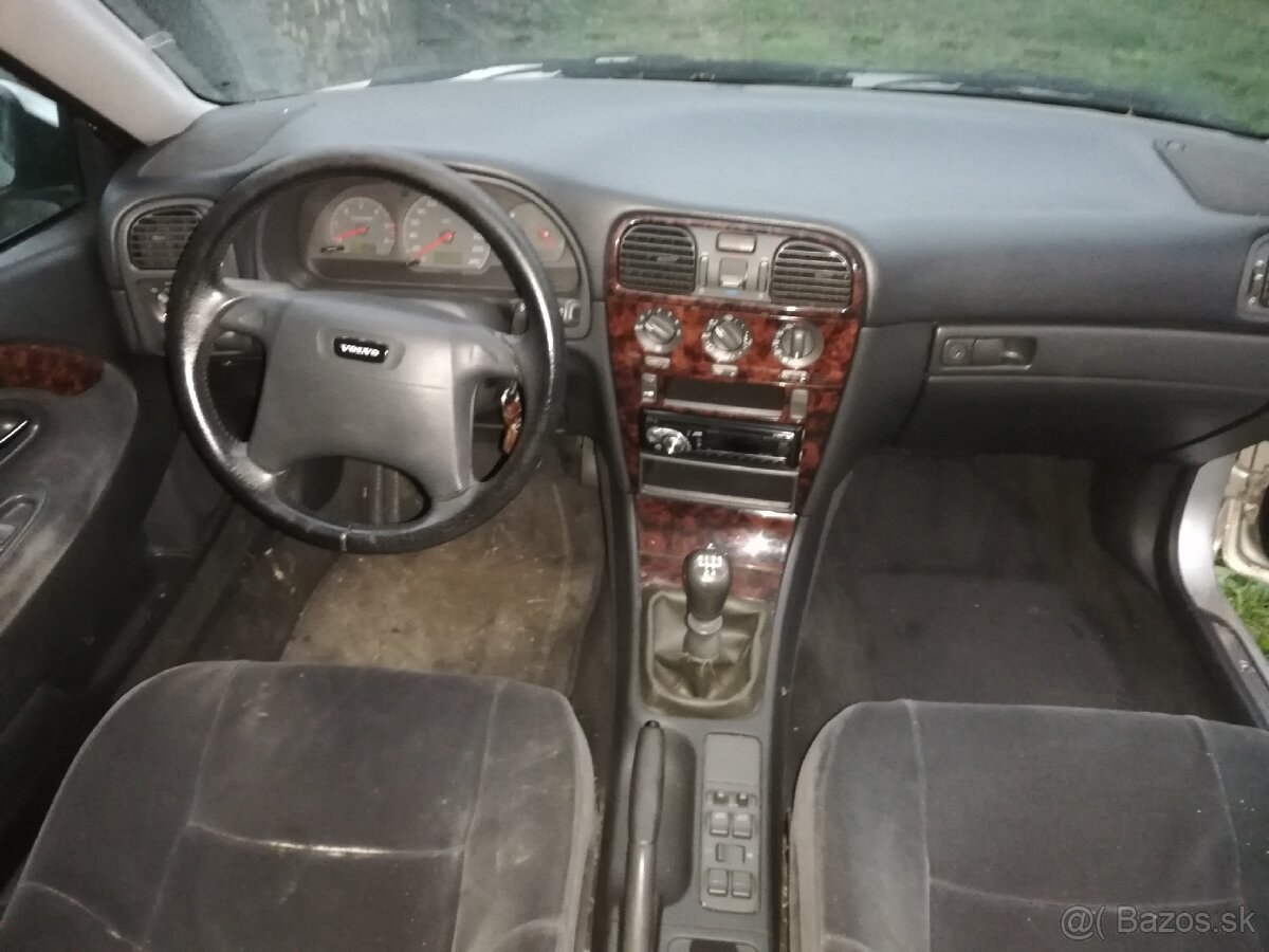 Volvo V40 diely - 6