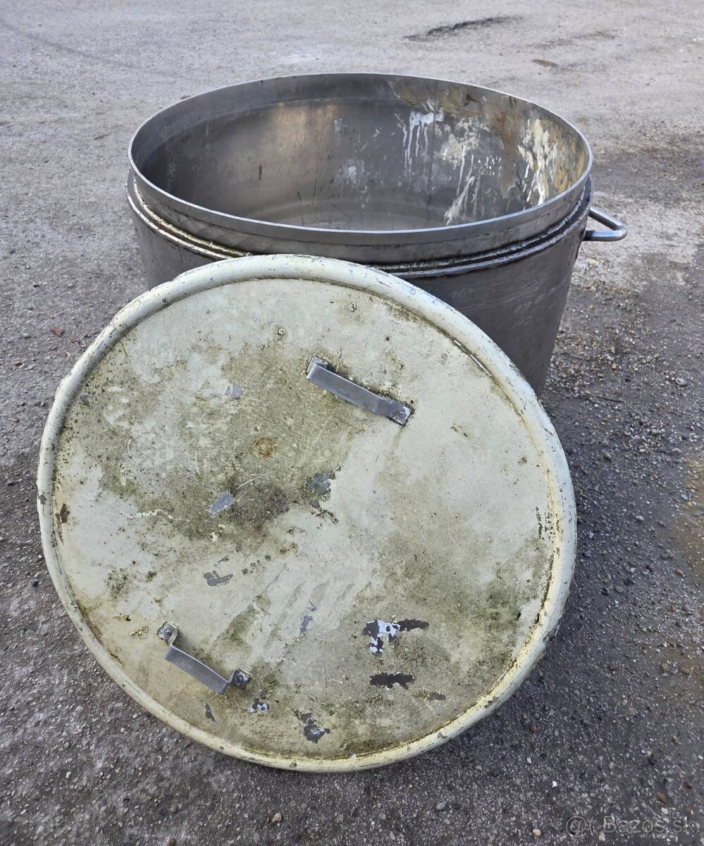 nerezový manipulačný vozík 350L - 6