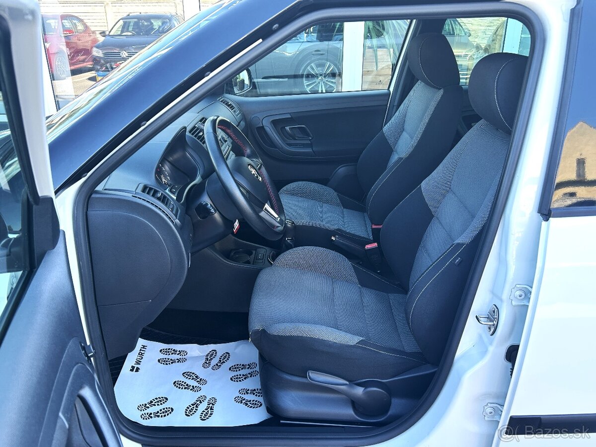 Škoda Fabia 1.2 TSI Monte Carlo - 6