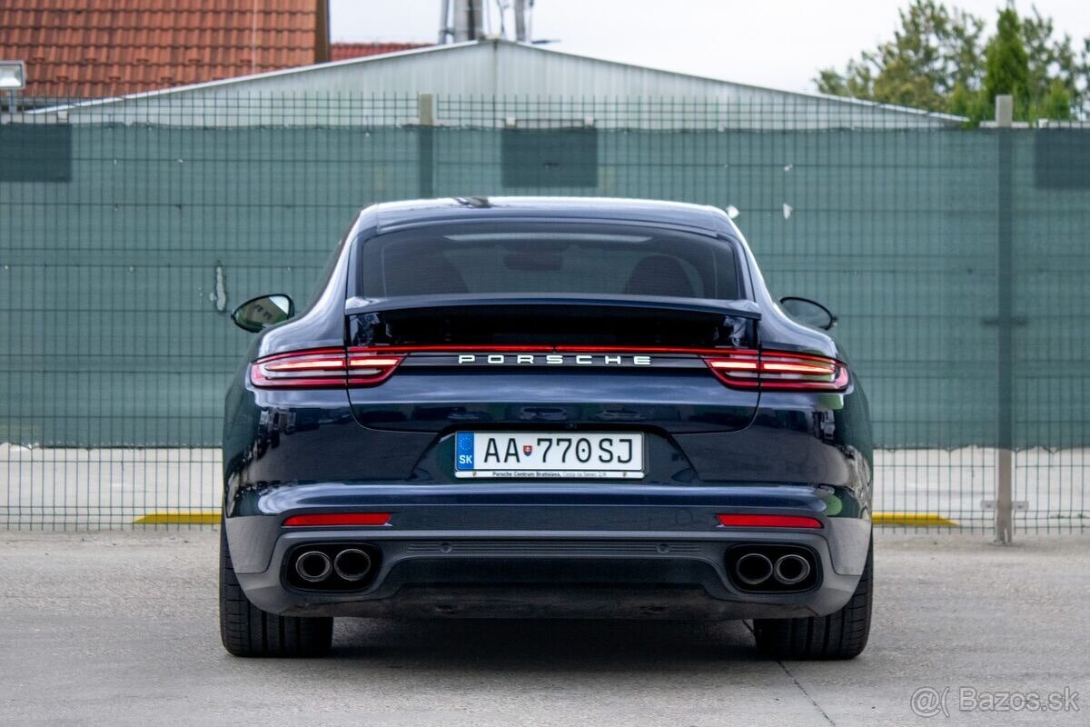 Porsche Panamera 4 E-Hybrid 4x4 A/T - 6