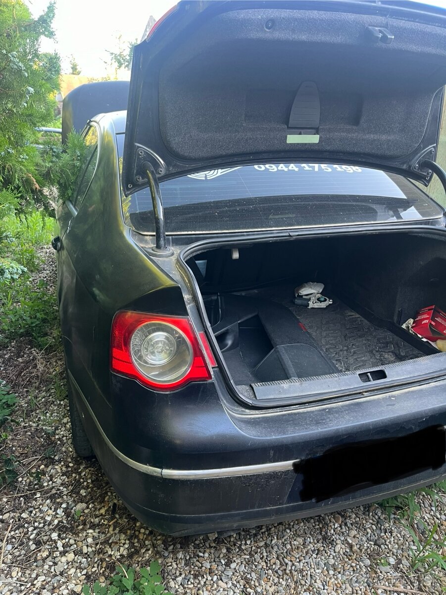 Rozpredám na diely VW Passat b6 2.0 TDI 103 kw 6 st manuál - 6