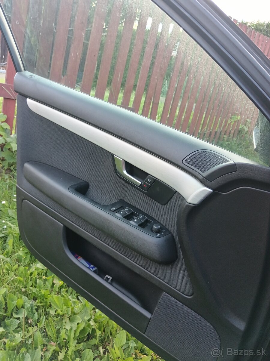 Audi a4b7 - 6