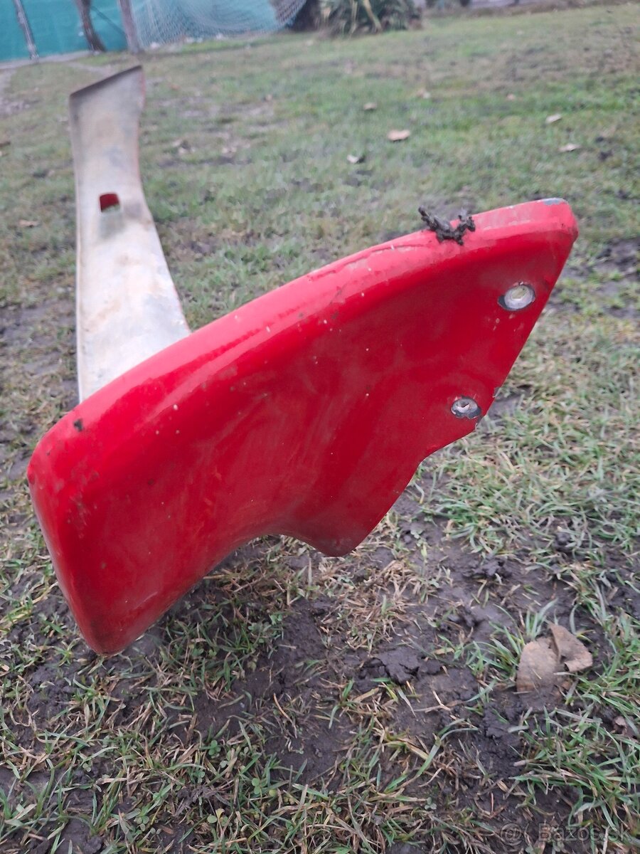 Skoda 110r 130rs spojler - 6