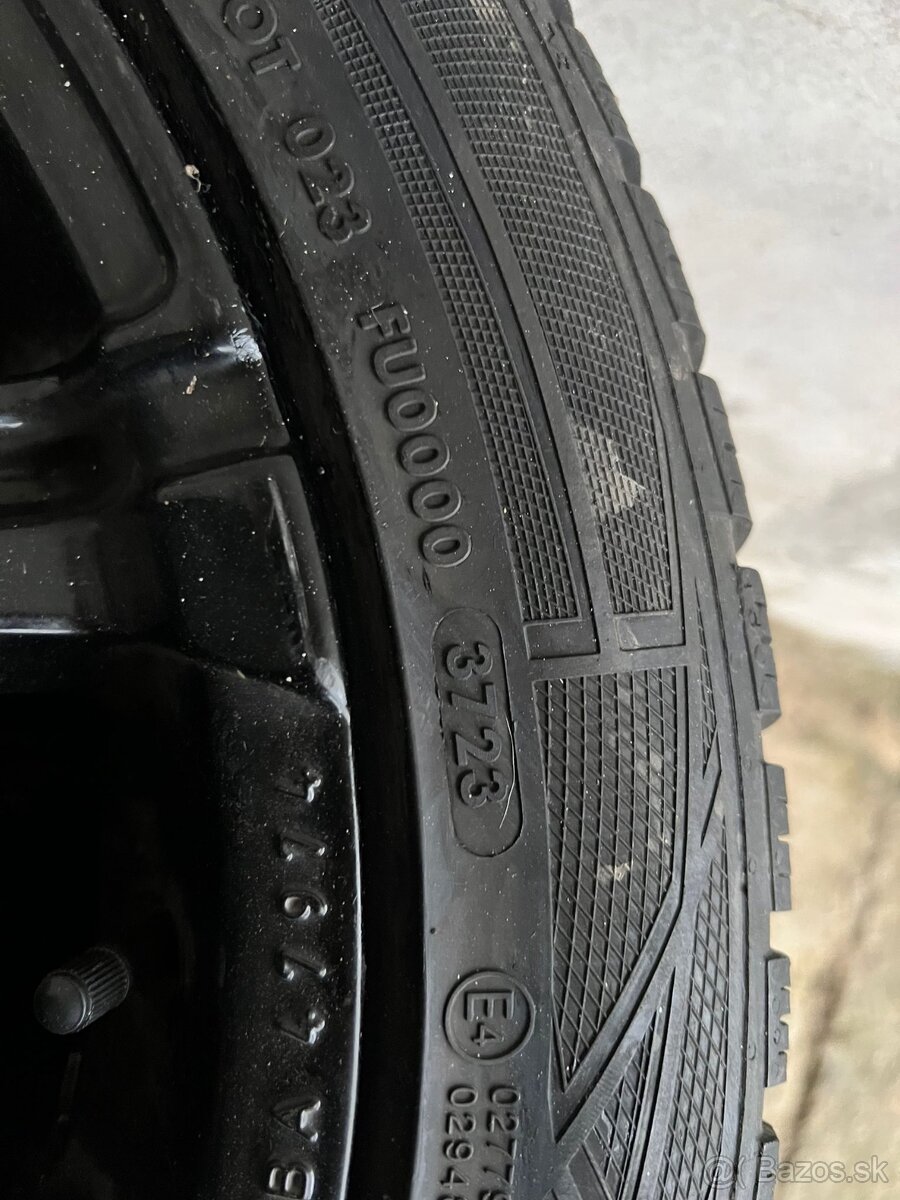 R18 5x114,3 235/45 zimné - 6