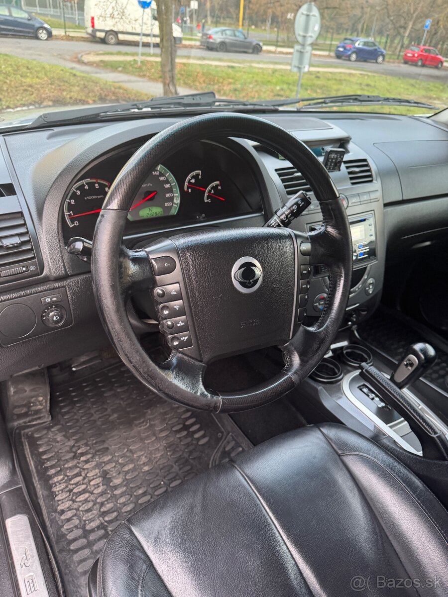 SsangYong Rexton 2.7D - 6