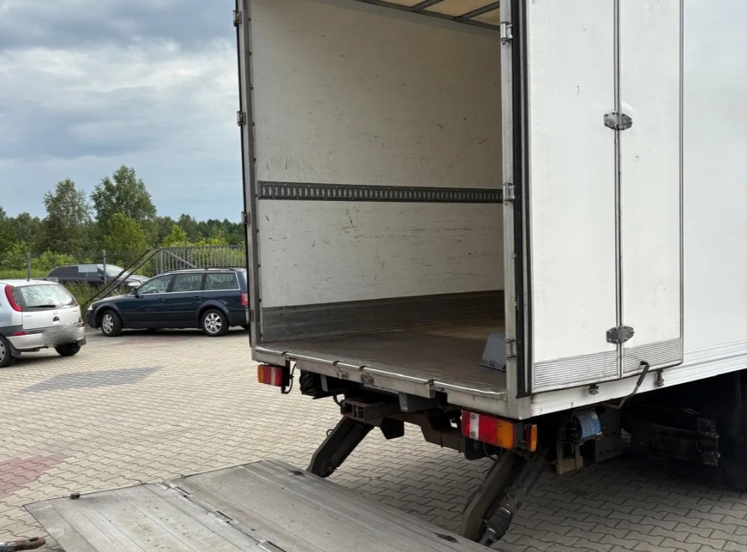 MAN TGL 12.250 4x2 E6 - průjezdná souprava skříň - 6