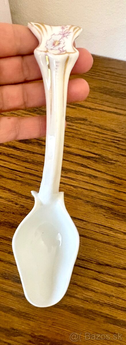 STAROŽITNÁ TERINA VICTORIA ST - 6