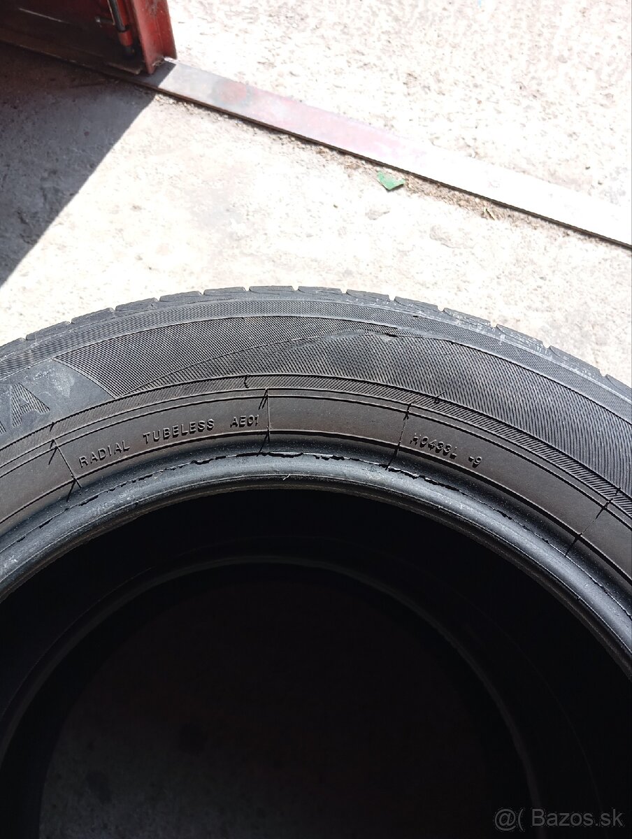 Pneu YOKOHAMA BlueEarth r15 - 6