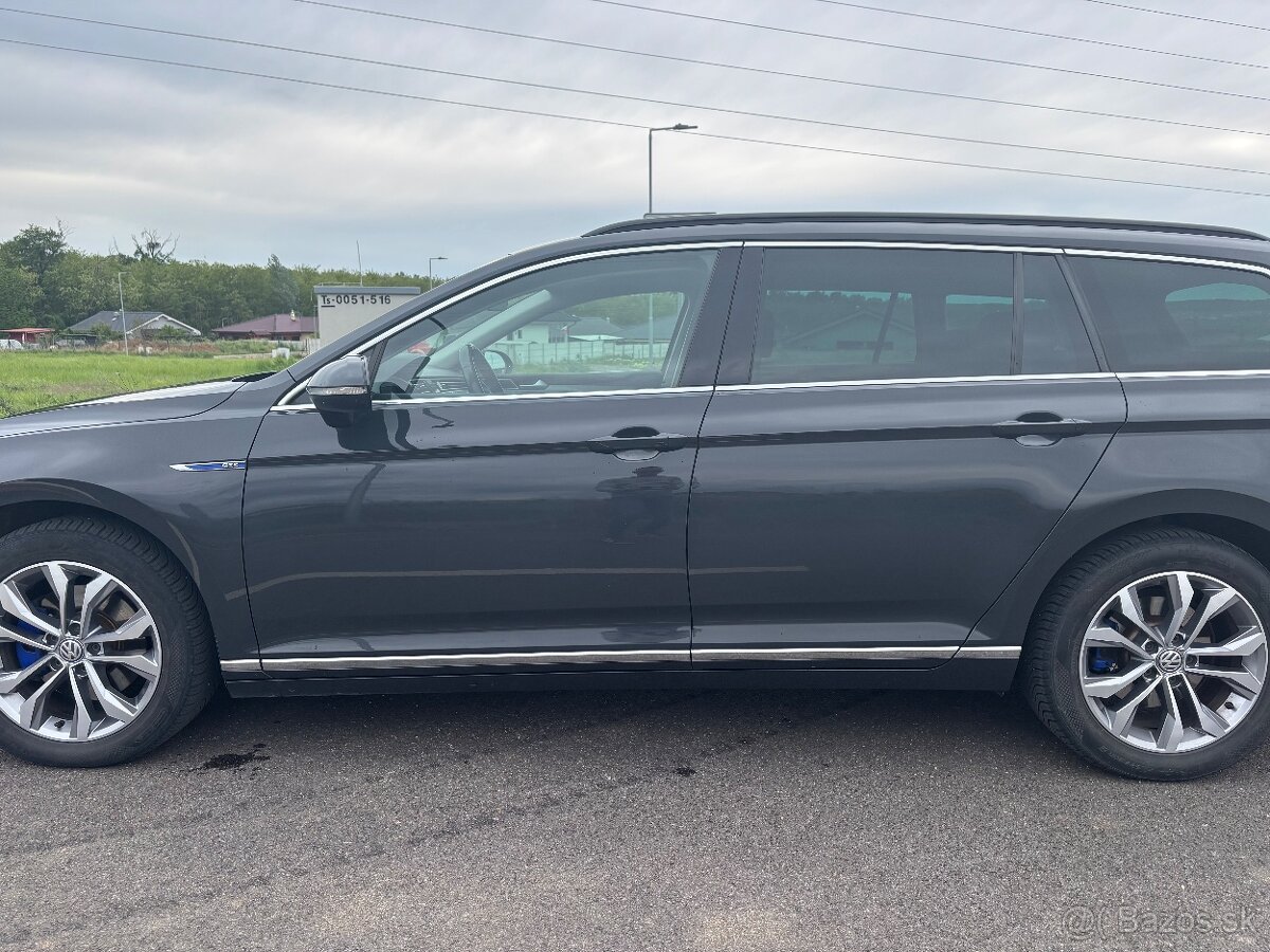 VW Passat GTE - 6