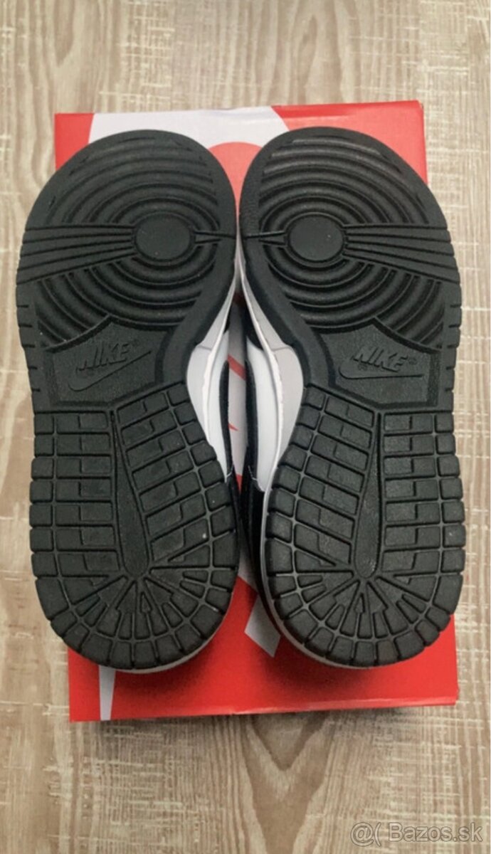 Nike Dunk Low Black White - 6