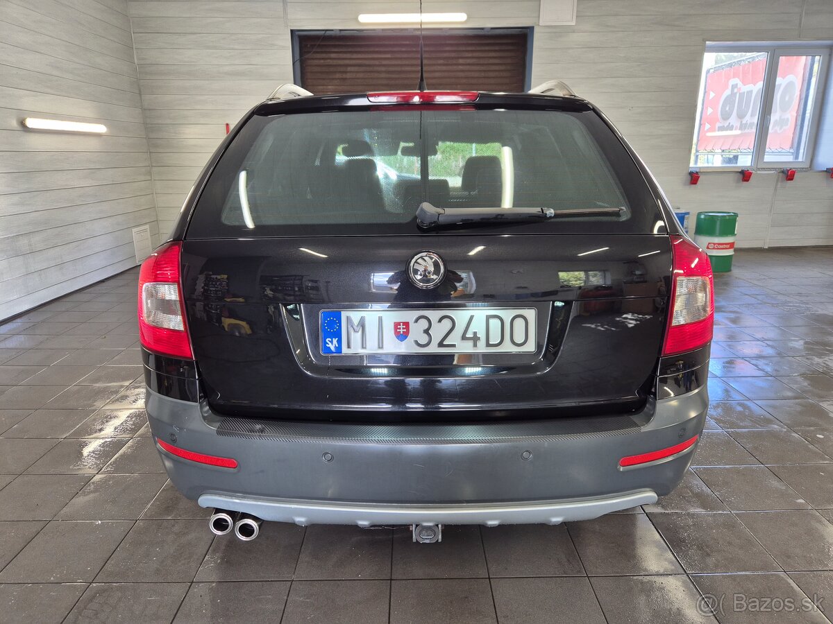 Škoda Octavia Scout - 6