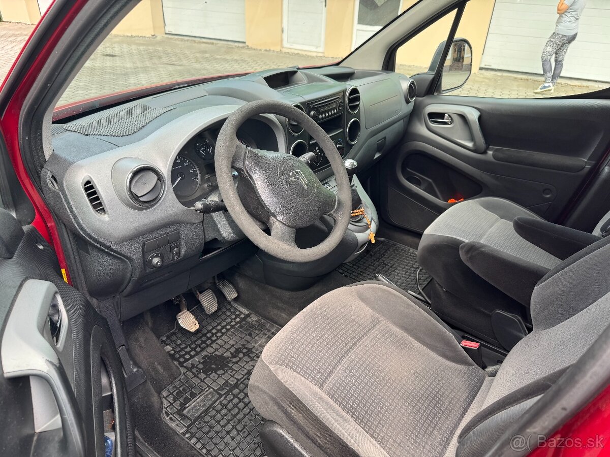 Predám Citroen Berlingo - 6
