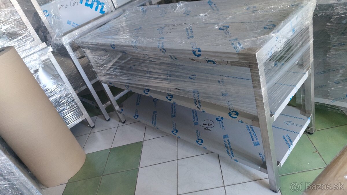 Kuchynské gastro stôl, rozrábkový, stoly s policou - 6