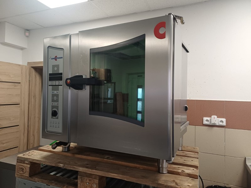 Konvektomat Convotherm OEB 6.10 – použitý - 6