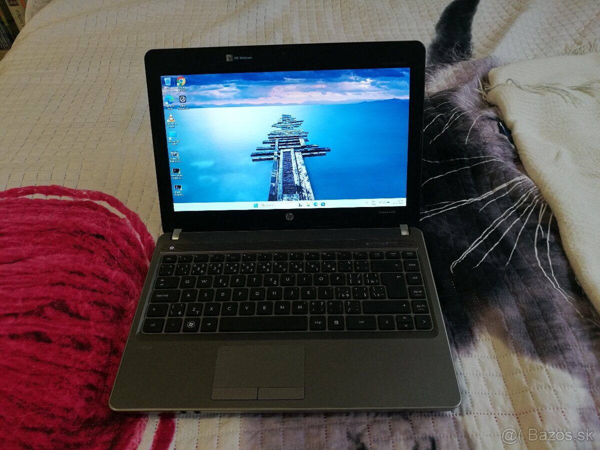 HP ProBook. Intel - i5. 8 GB. 15,6". Disk 500 GB. - 6