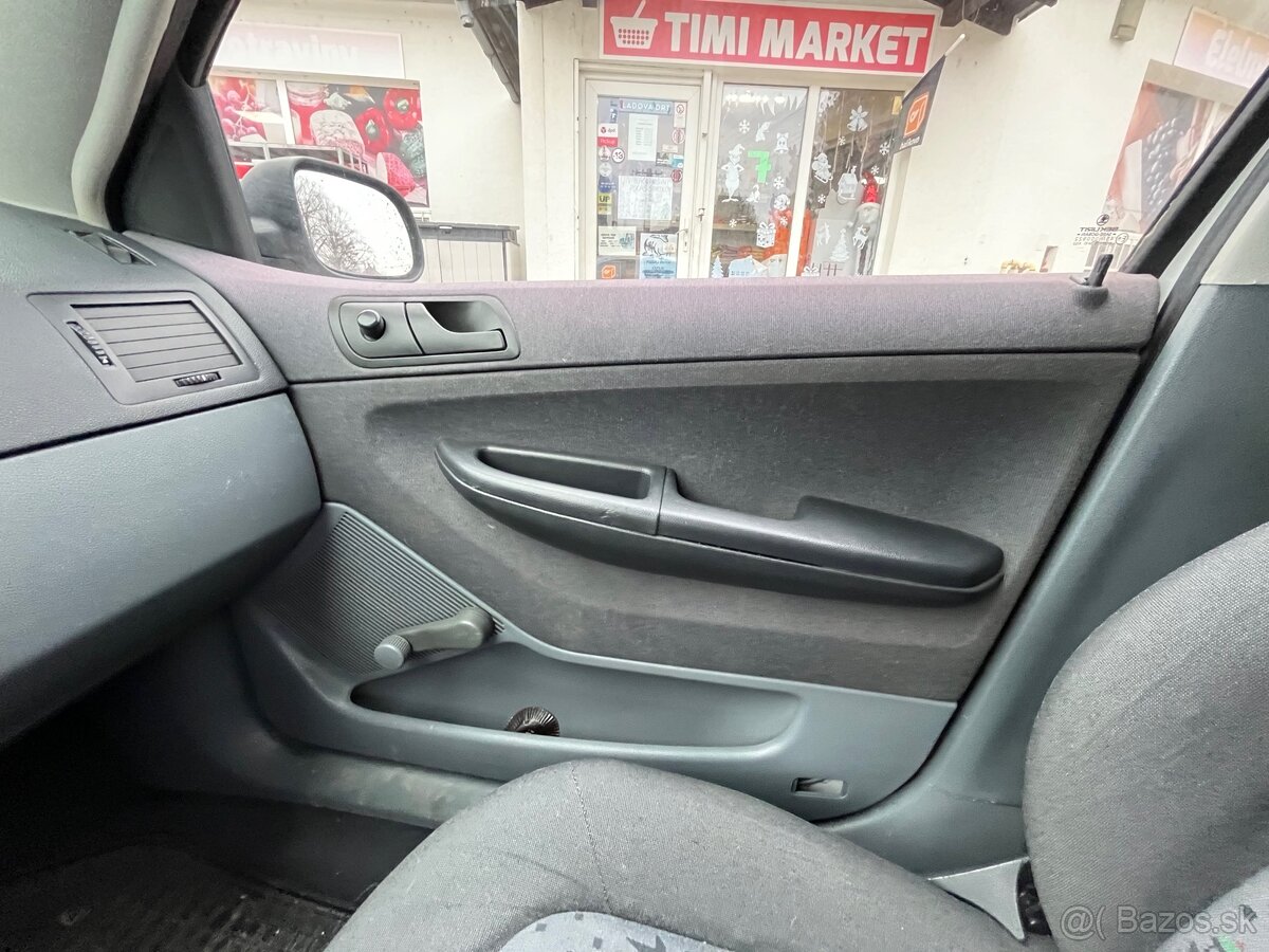 Škoda Fabia 1.4 2002 – spoľahlivé auto, ihneď jazdné - 6