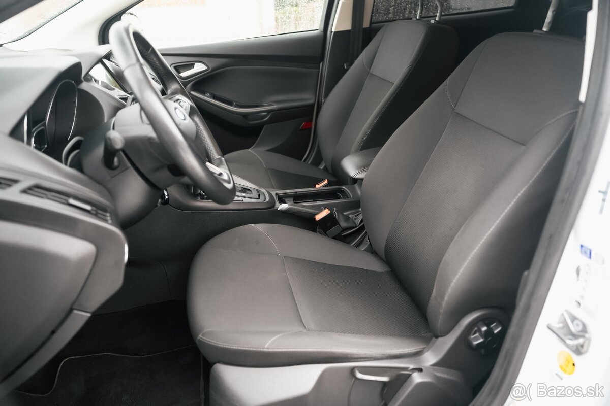 Ford Focus Kombi 2.0 TDCi Powershift - 6