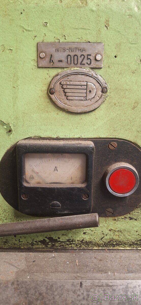 Na predaj sústruh na kov - 6