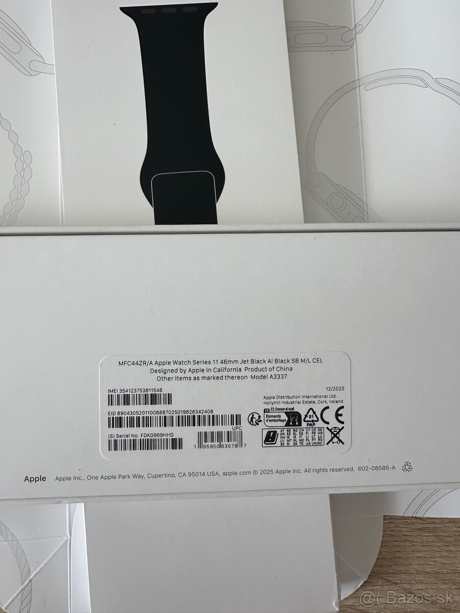 Apple Watch Series 11 - 6