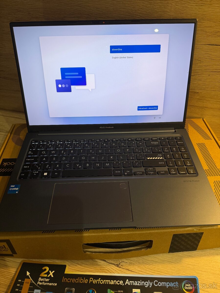 ASUS Vivobook - 6
