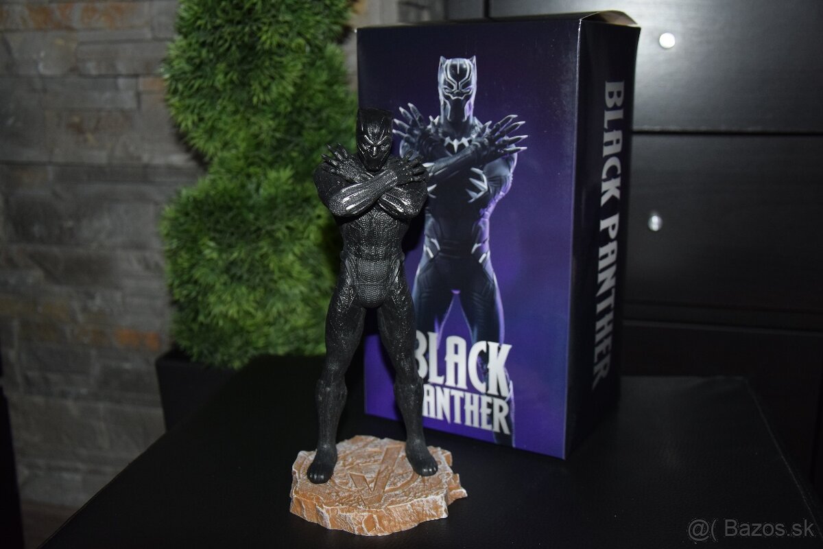Black Panther figurka - 6