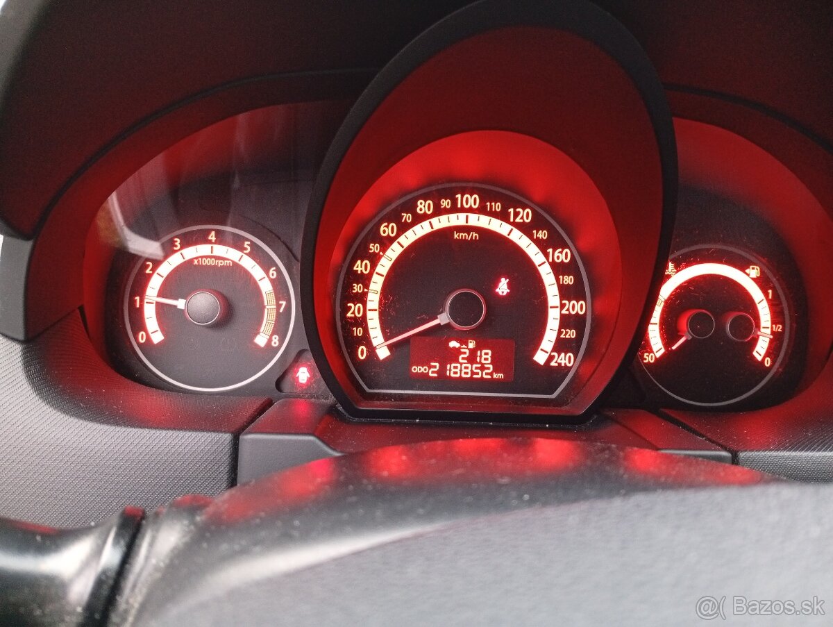 Kia Ceed 1.6 benzin 2011 - 6