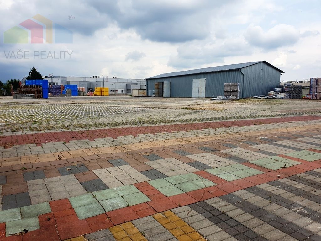 Na predaj priemyselný areál s výmerou 11 000 m² a montova - 6