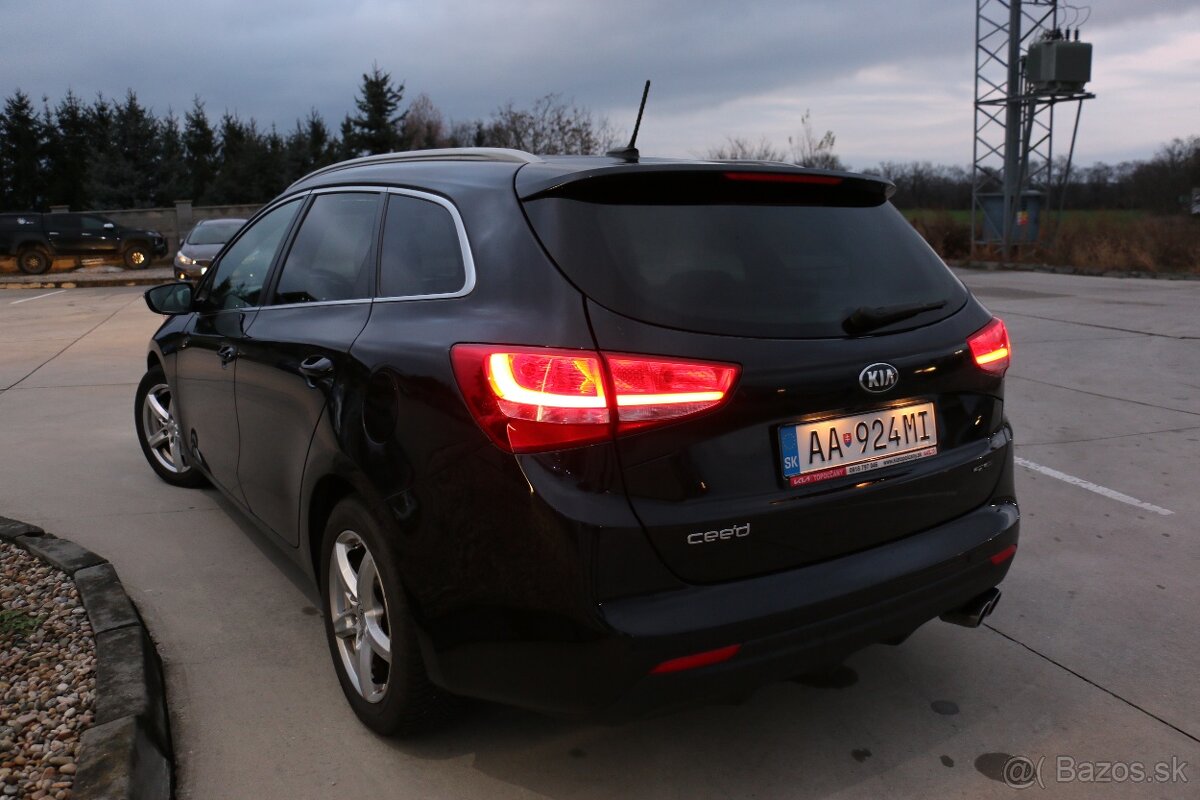 Kia CEED SW 1,6 CRDi GT-line - 6