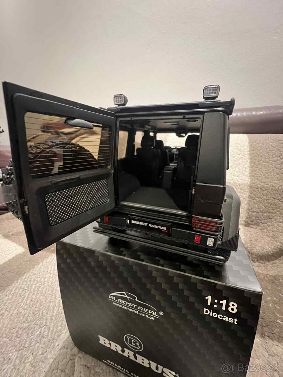 1:18 Mercedes (Almost real) - 6