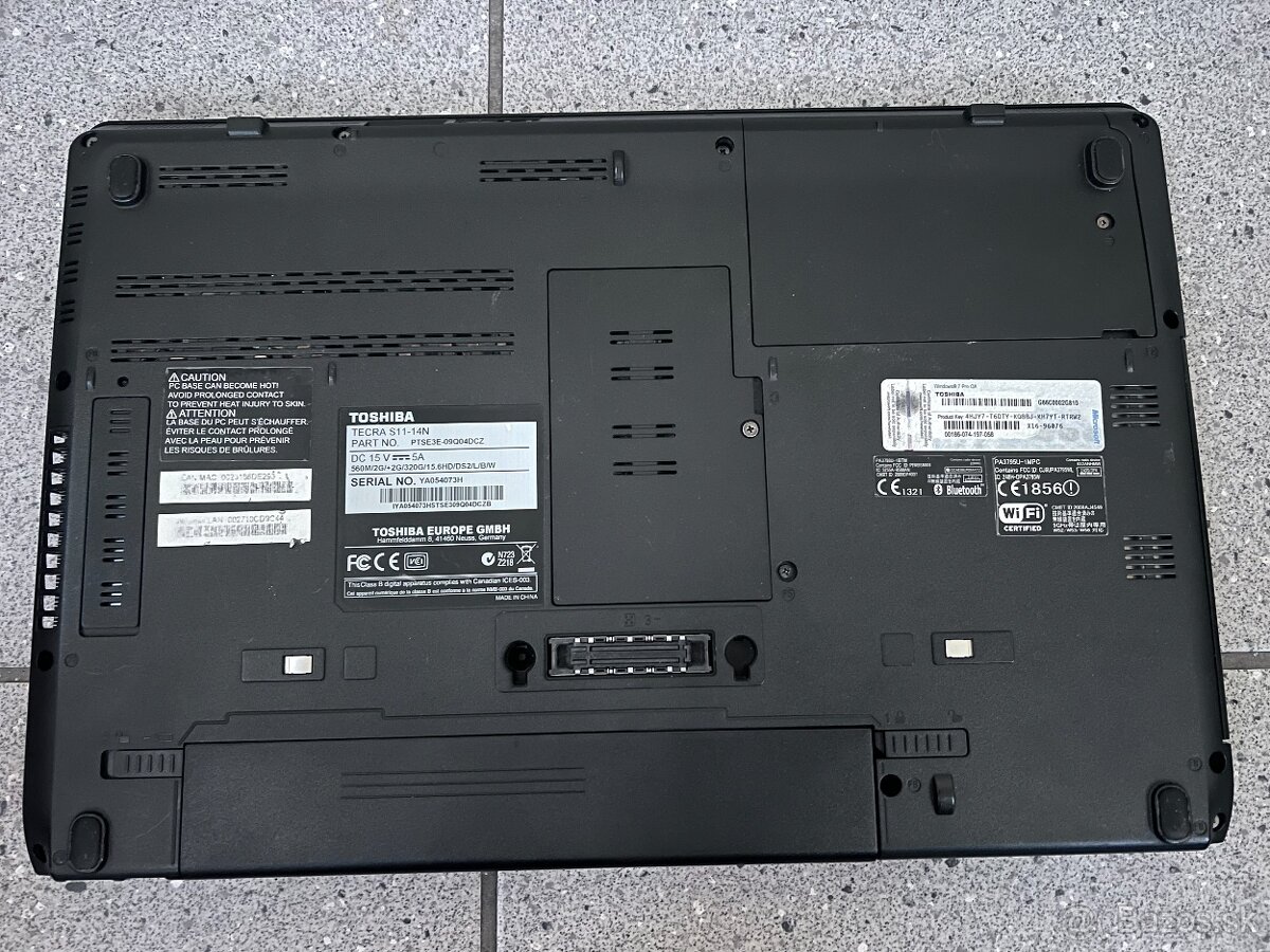 Toshiba Tecra / Intel i5 / 4GB RAM / 128GB SSD / 15.6" - 6