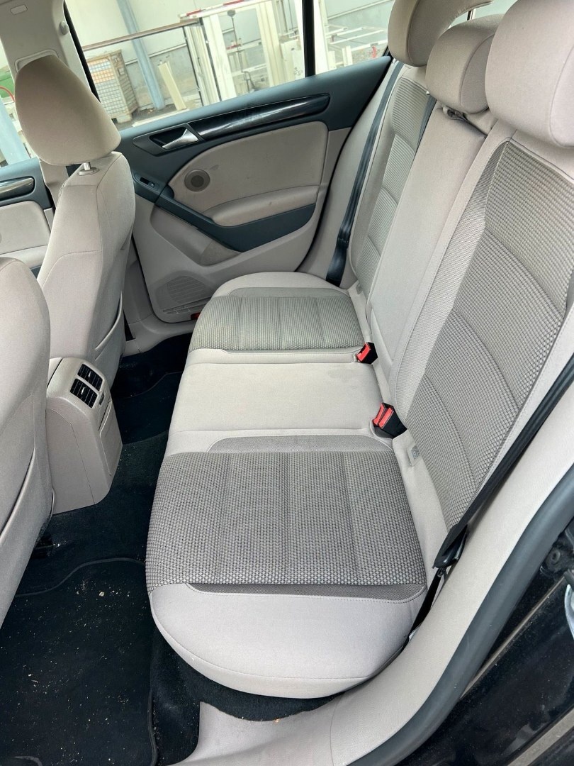 Volkswagen Golf 6 1.4 MPI 69tkm Černá metal - 6