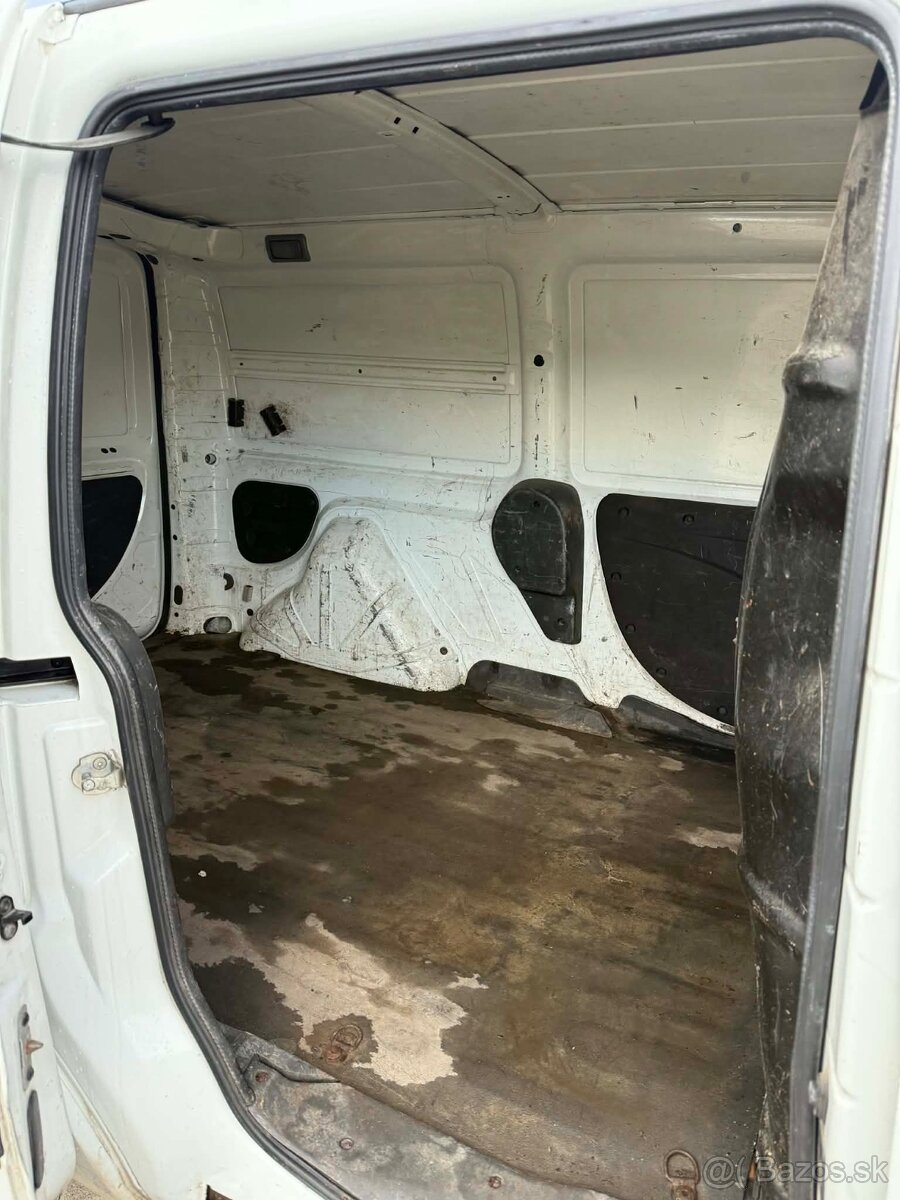 Predám Fiat Doblo Maxi 1.3JTD - 6