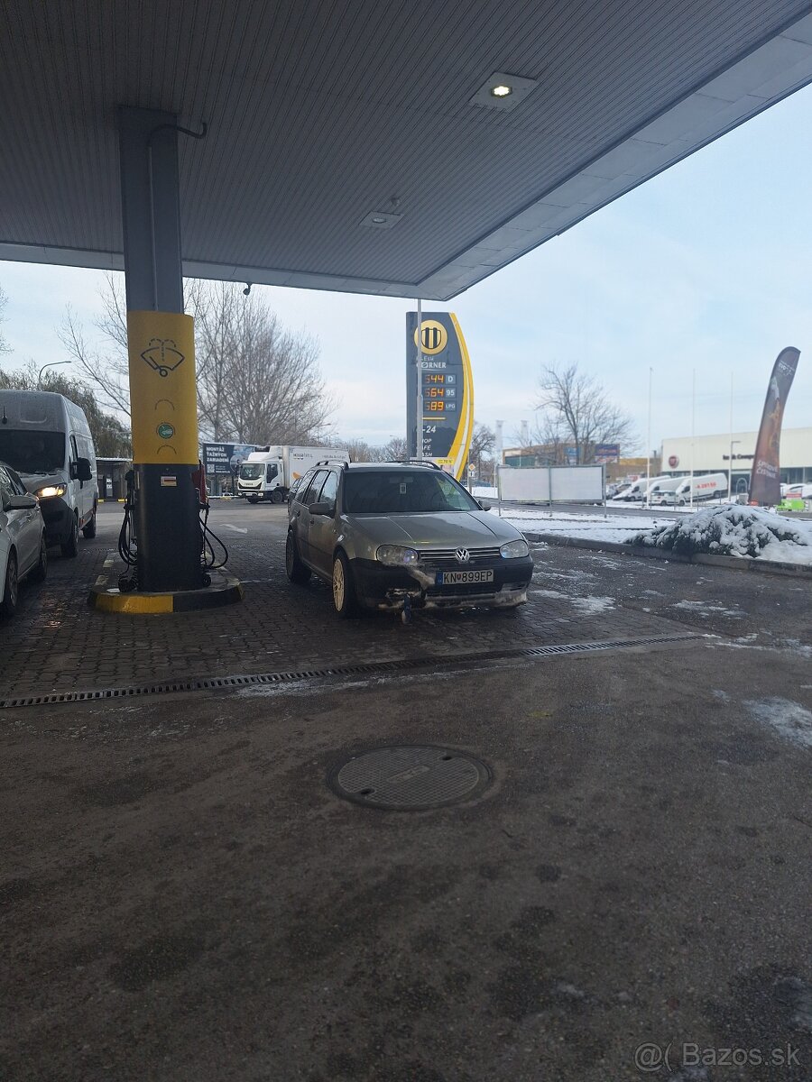 Volkswagen golf 4 - 6